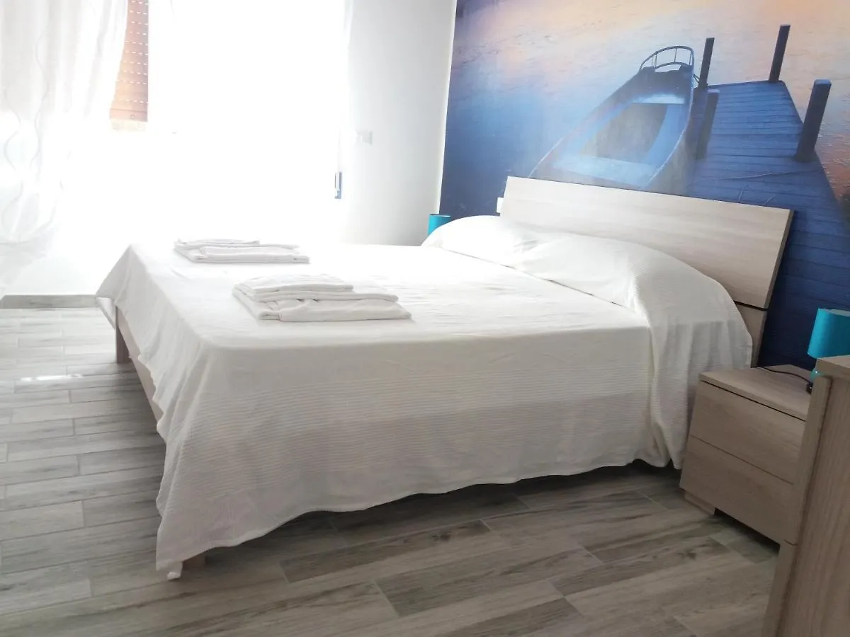 Bed and Breakfast Diana'S à Stintino Couette-café