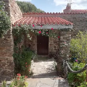 Bed & Breakfast Sa Domo De Afra, Stintino